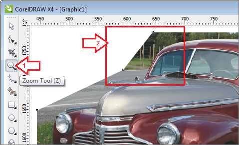 زوم ٹول کی مدد سے تصویر کے چھوٹے حصے کو قریب لائیں تاکہ اس پر کام کیا جا سکے